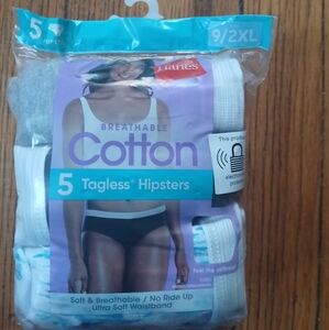 Hanes - Women's 5ct Breathable Plus Size Tagless Cotton Hipsters. Size 9/2XL
